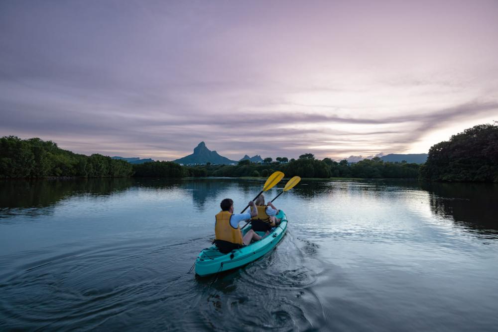 Kayak : Aventure au lever du soleil sur la rivière Tamarin