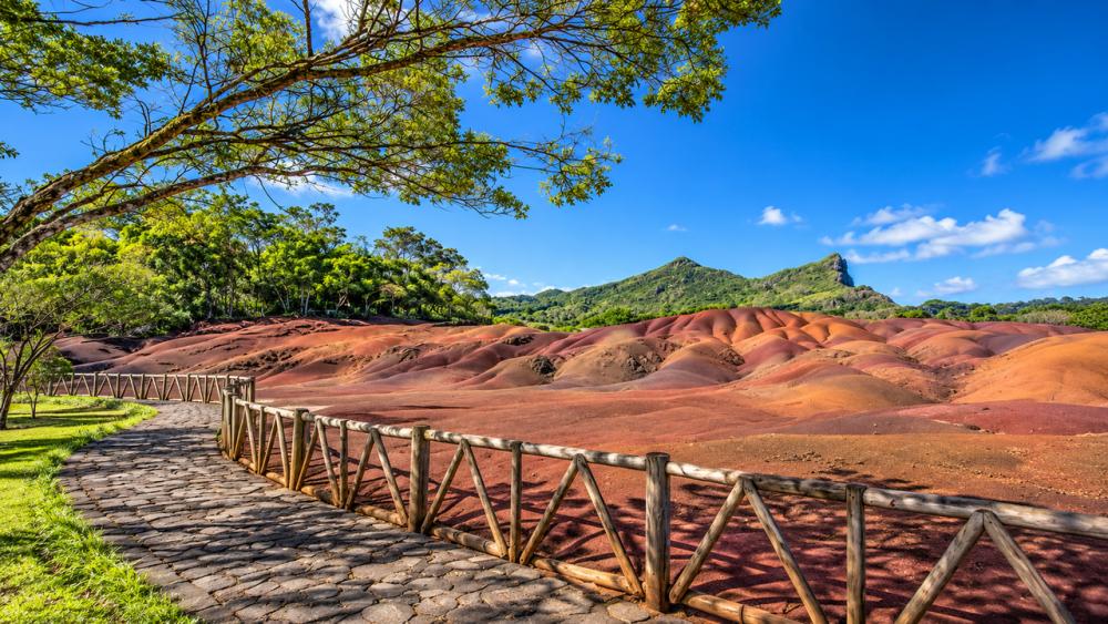 Chamarel Seven Coloured Earth & Rum Distillery – Private Full-Day Tour