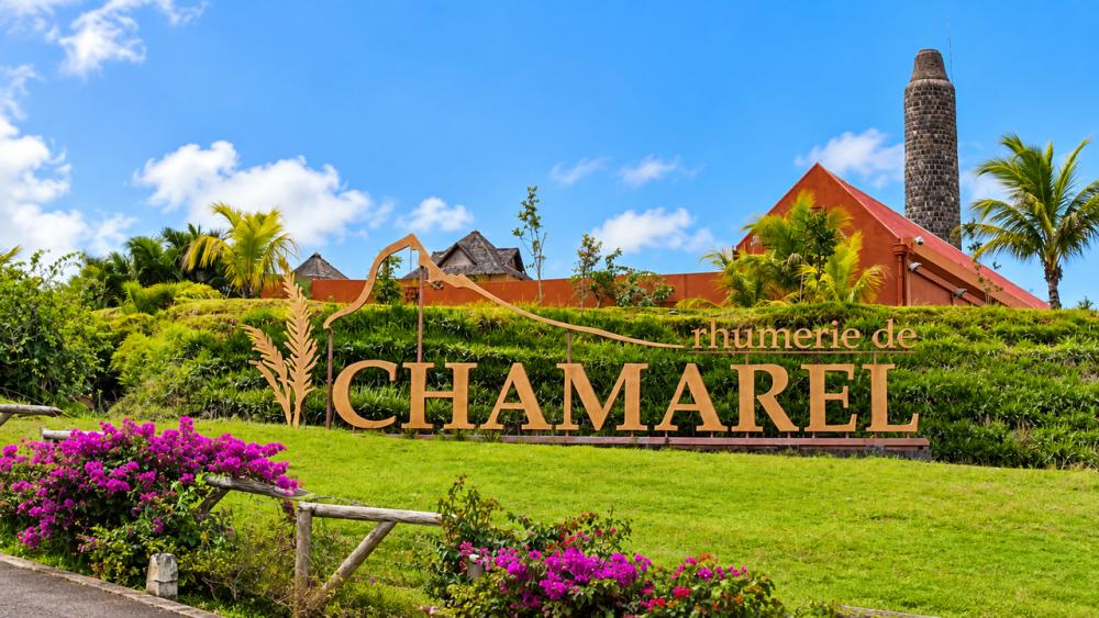 Chamarel Seven Coloured Earth & Rum Distillery – Private Full-Day Tour